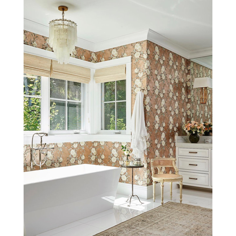 Larie 3 - Light Chandelier