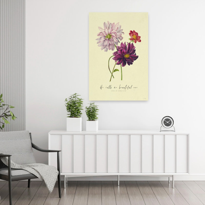 «He Calls Me Beautiful One Elegant Romantic Vintage Dahlia», art mural, H 36 po x l 24 po
