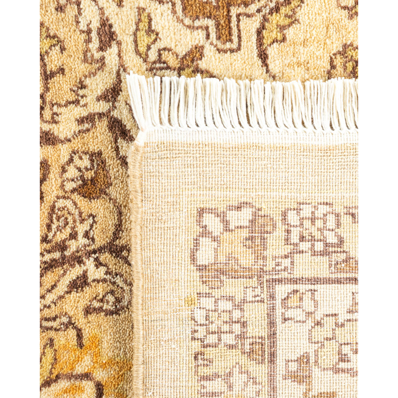 Classic One-of-a-Kind 5' 2" X 7' 10" Hand Knotted Area Rug