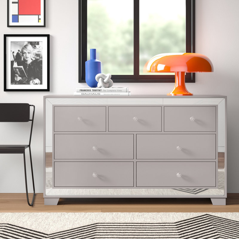 Fazeley 7 - Drawer Dresser, Silver