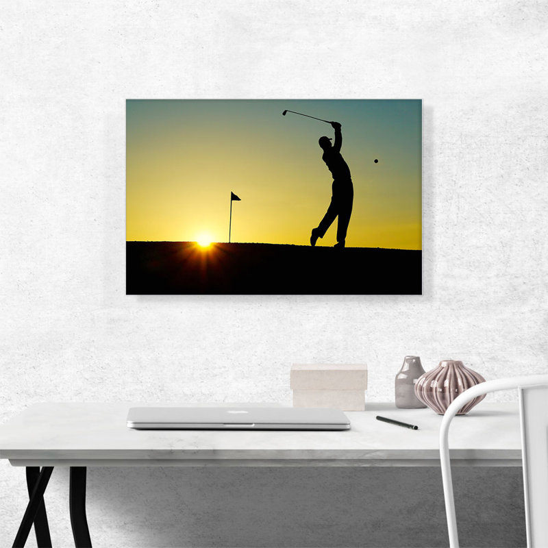 «Golfeur Silhouette at Dawn», reproduction de photo sur toile tendue, H 18 po x l 26 po x P 0,75 po