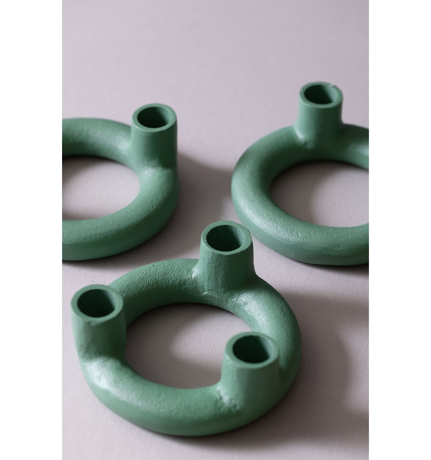 Ashlyn 3-Piece Aluminum Candlestick Set, Green