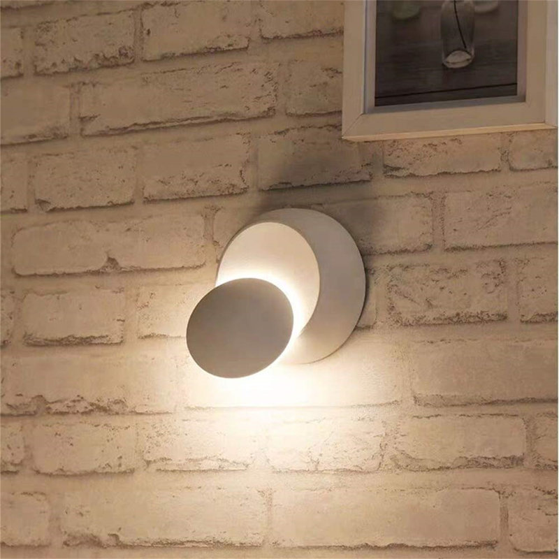 Armed Sconce, White