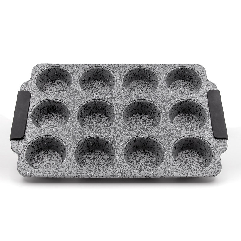 Williston Forge Avari 12 Cup Non-Stick Carbon Steel Muffin Pan with Lid