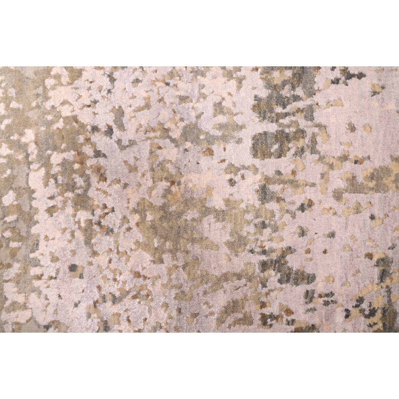 Tapis gris Legacy 2 pi 5 po x 10 pi 3 po