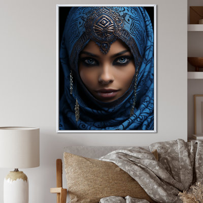 Portrait d'une femme arabe touareg bleue