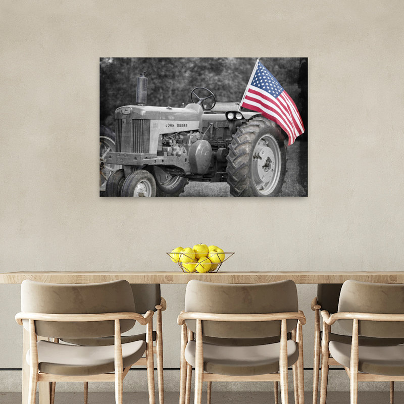 Tracteur avec drapeau américain, art contemporain contemporain, H 36 po x l 24 po