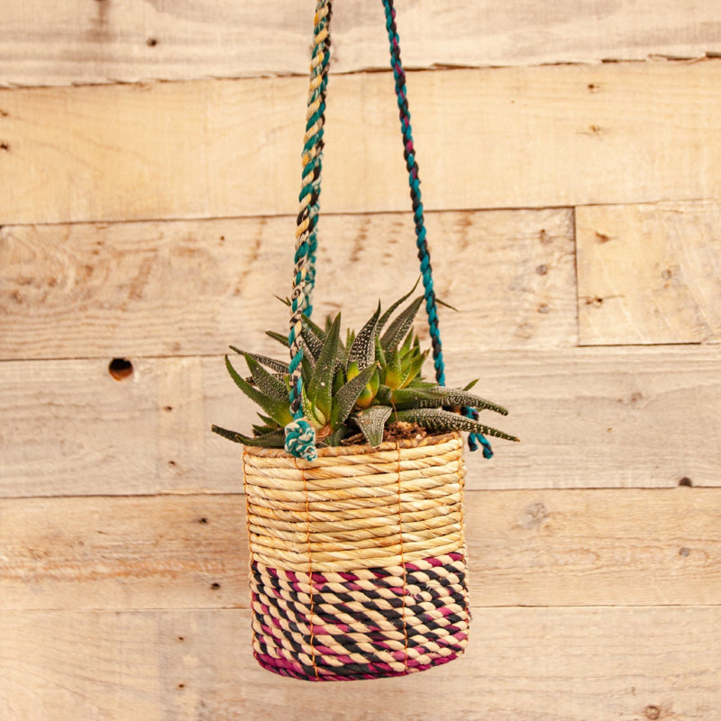 Petit panier à plante suspendu Artisan
