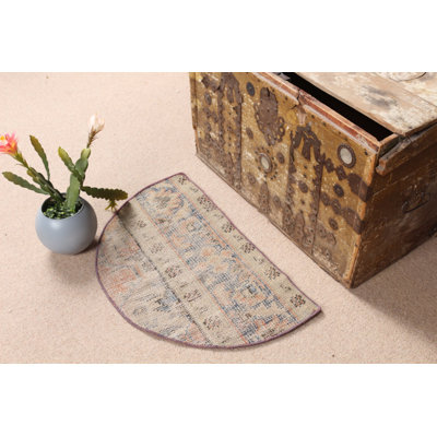 Charmant petit tapis turc Anatolian rond idéal pour l'entrée ou comme un joli décor dans la décoration intérieure