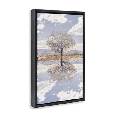 Cadre flottant Lone Tree & Clouds Reflection, design par Robin Vandenabeele