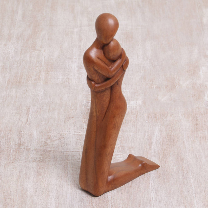 Enan Figurines & Sculptures