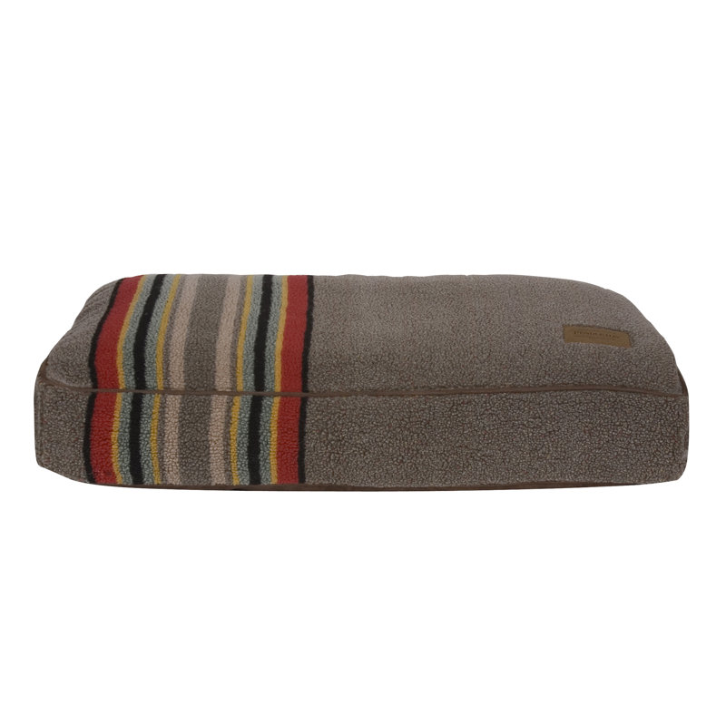 Small Umber Berber Fabric Elevated Pet Bed