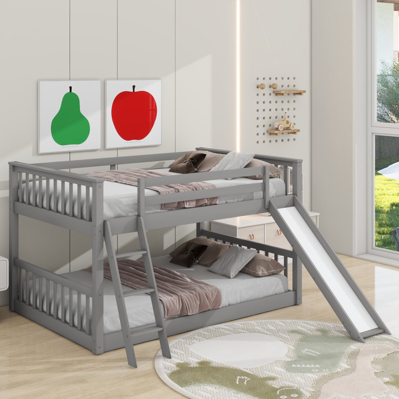 Lit superposé double au-dessus de double avec glissière convertible et échelle, Gris