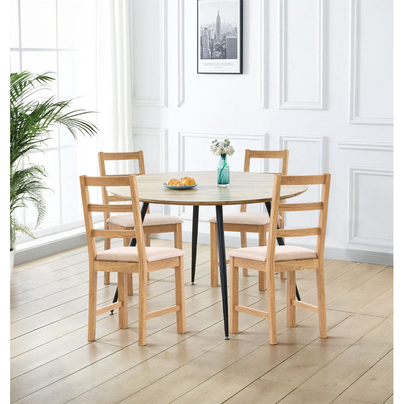 Mose 4 - Person Dining Set