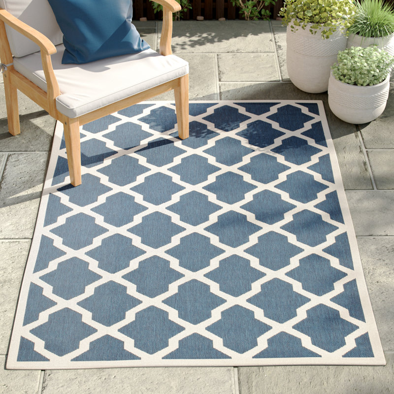 Kerr Hooked Navy/Beige Indoor/Outdoor Rug, Rectangle 122 x 170 cm