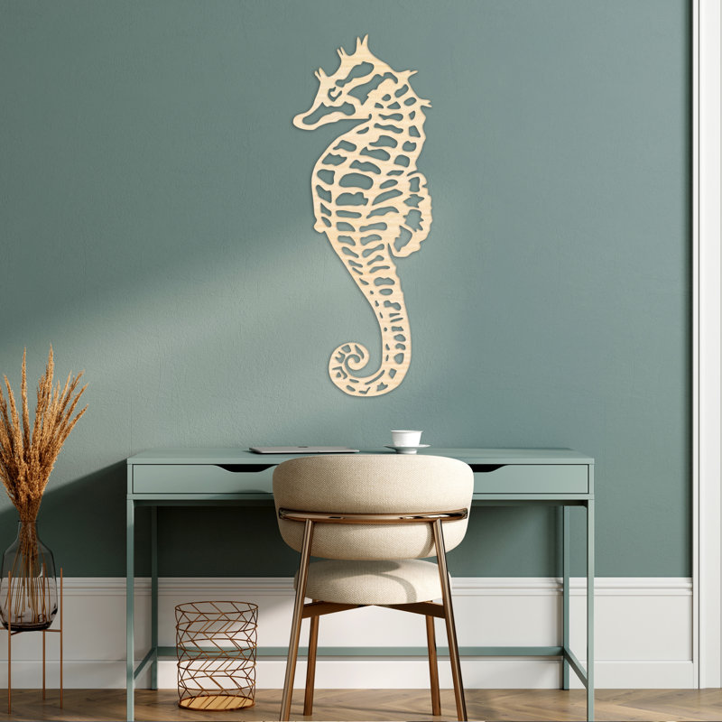 Décoration murale abstraite en forme d'hippocampe - Bouleau baltique naturel, H 46 po x l 17,6 po x P 0,25 po