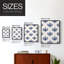 Motif de fleurs indigo I, reproduction encadrée - bois massif-830371610-830371588