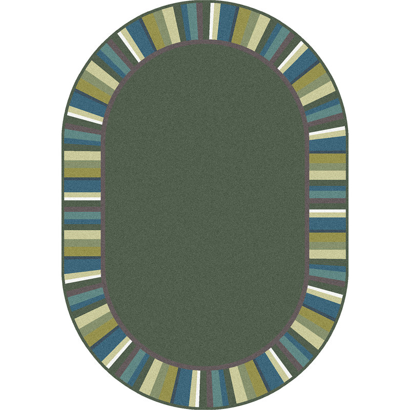 Tapis vert Just for Kids par Joy Carpets, Ovale 7 pi 8 po x 10 pi 9 po