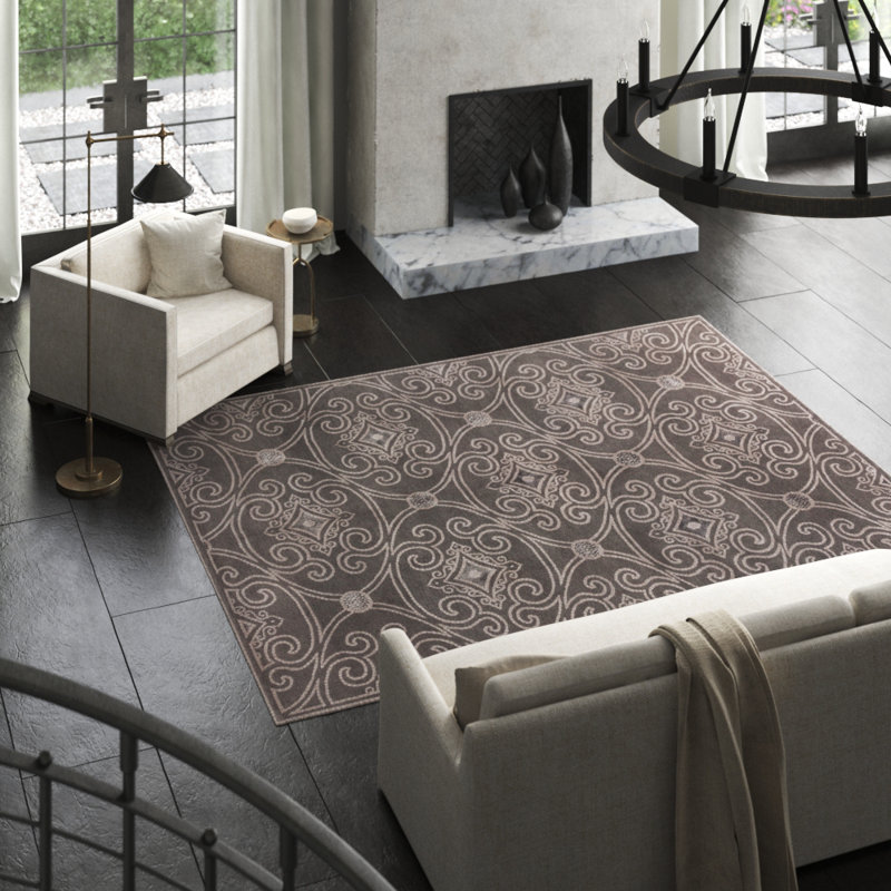 Marquis Geometric Area Rug in Gray/Silver, Rectangle 2' x 3'