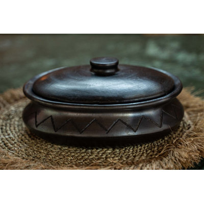 Marlow Home Co. Anoosh 4.4L Earthenware Soup Pot