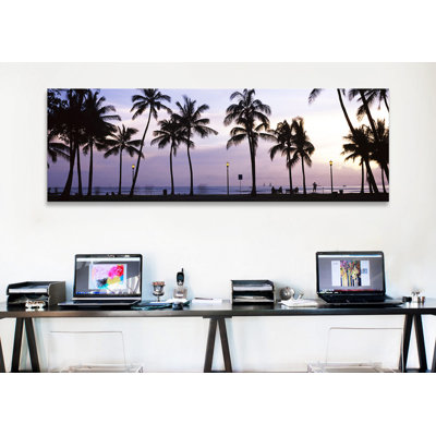 Palmiers sur la plage, waikiki, oahu, hawaï-reproduction sur toile tendue