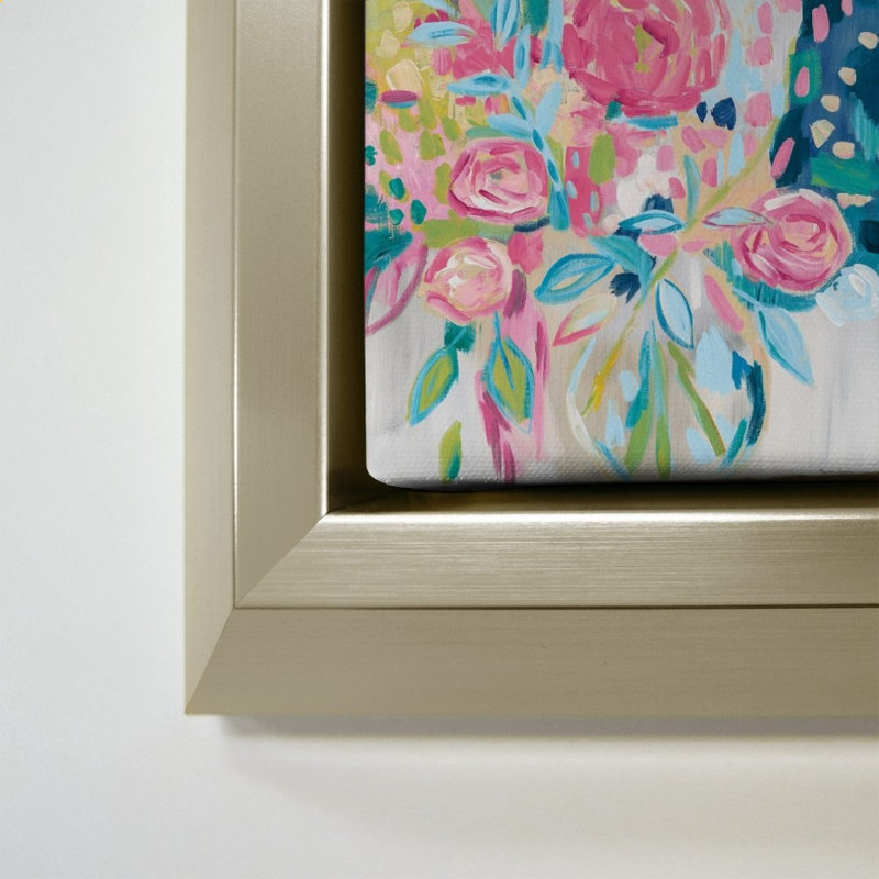 «Summer Pink Floral» par Farida Zaman - Impression sur toile, H 44 po x l 64 po, Champagne