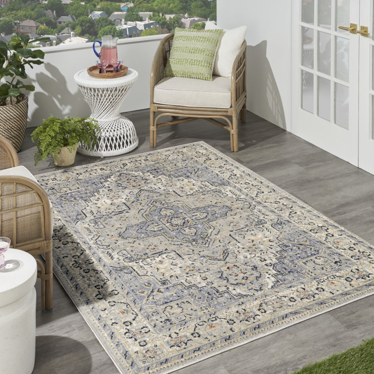 Sandy Indoor / Outdoor Rug