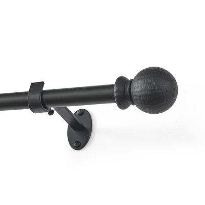 Tringle à rideaux réglable en fer forgé rustique Gwyn, avec embouts boule martelés
