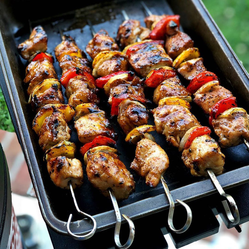 Porte-gril en acier inoxydable avec brochettes