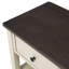 Console rétro avec deux tablettes ouvertes-2044698447-2044698441