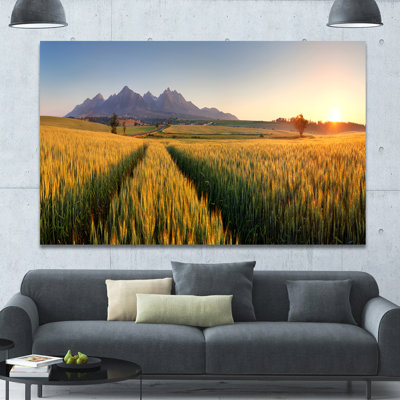 «Path in the Wheat Field», reproduction de photo sur toile tendue encadrée