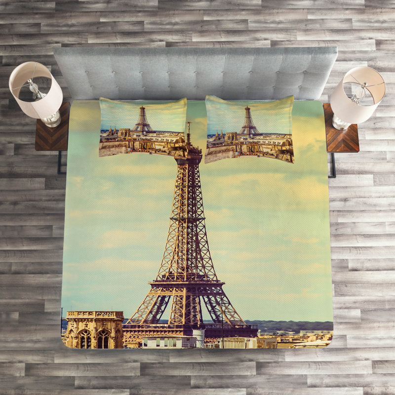 Eiffel Tower Eclectic Polyester Coverlet, Queen Bedspread + 2 Shams