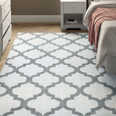 Thelma Rectangle Geometric Area Rug