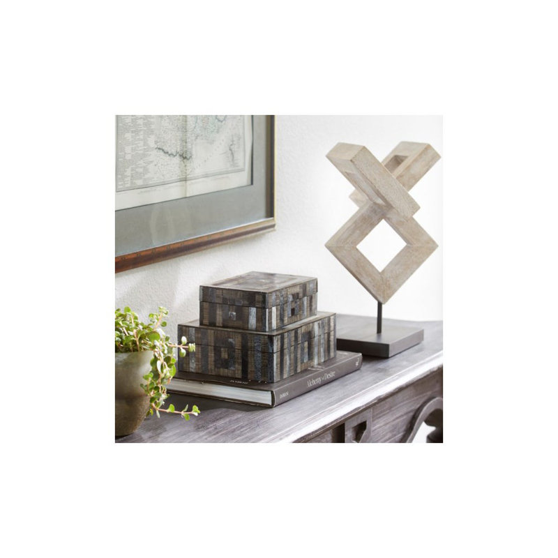 Gali Figurines & Sculptures