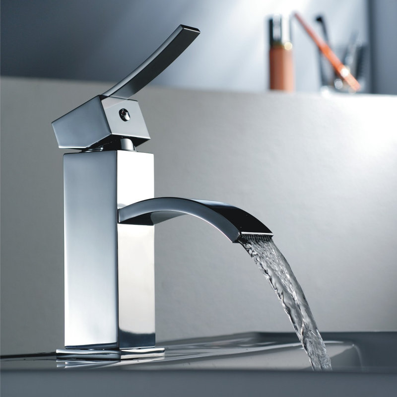 Single-Hole Single-handle Bathroom Faucet with Drain Assembly, Chrome