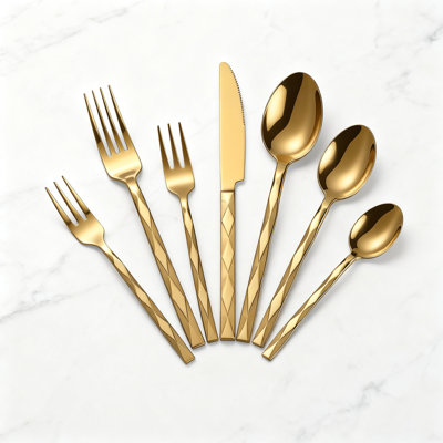 Luxury 30-Piece Gold Flatware Set For 6, 18/10 Stainless Steel Cutlery Set With Diamond-Cut Pattern, Dishwasher Safe Silverware For Home, Wedding, And Party