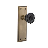 New York Plate with Crystal Black Door Knob