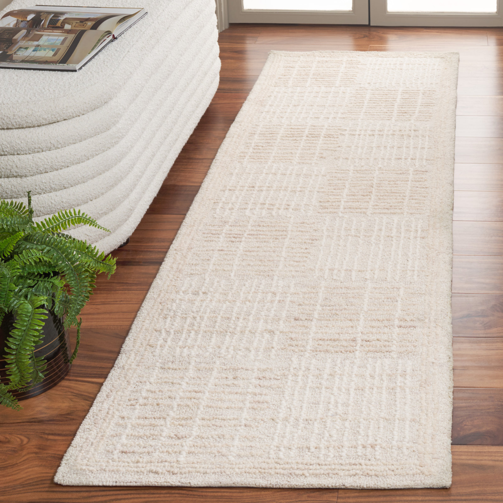 Arwen Geometric Hand Tufted Wool/Cotton Area Rug in Light Brown/Ivory, Runner 2'3" x 7'