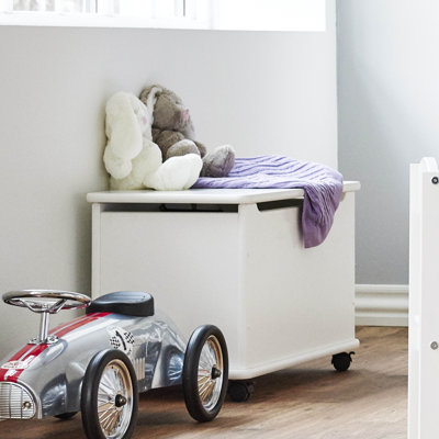 Toy Chest in White