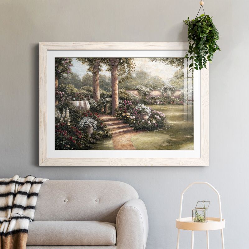Rose Garden I - peinture encadrée, H 31,5 po x l 23,5 po x P 1,5 po, Cadre blanc
