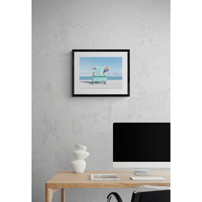 - Chair 100 par Richard Silver - photographie, Papier avec cadre simple noir, Blanc, H 17,2 po x l 21,2 po x P 0,88 po