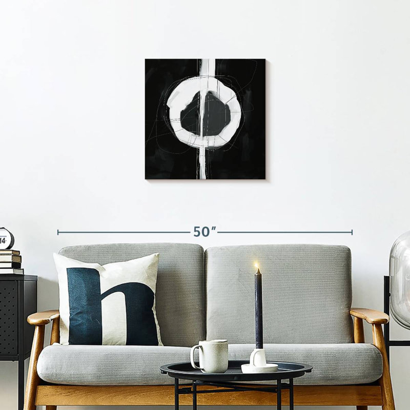 BW Minimalist Avery, 20" H x 20" W