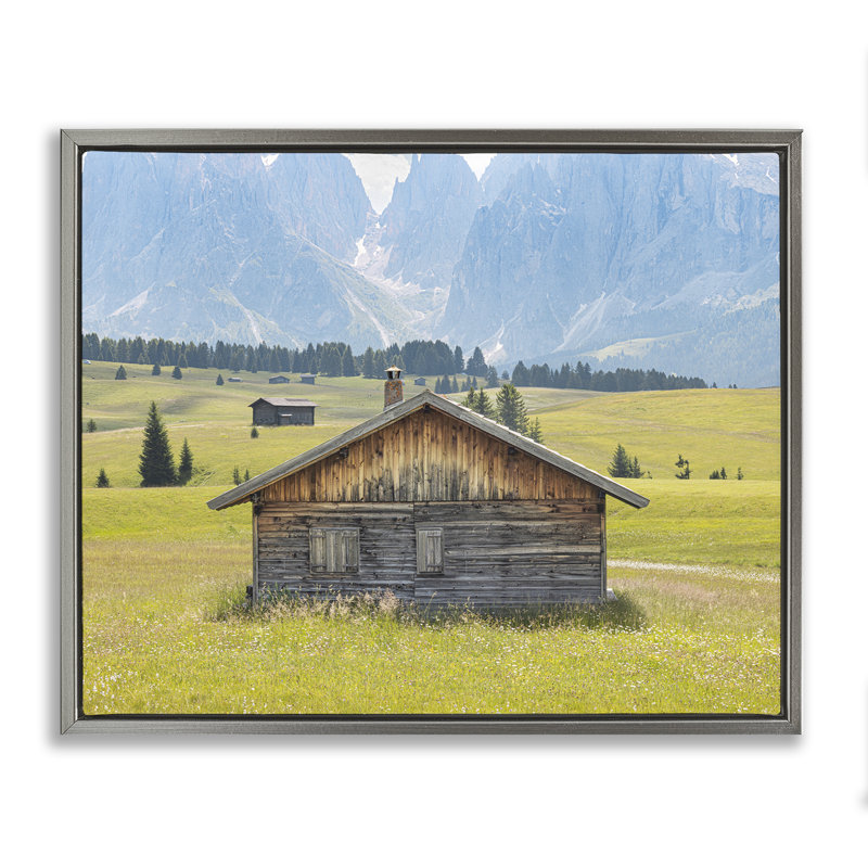 «Cabin Beneath Mountain Peaks», art mural encadré sur toile flottante, design par ERIN MARIE, H 17 po x l 21 po