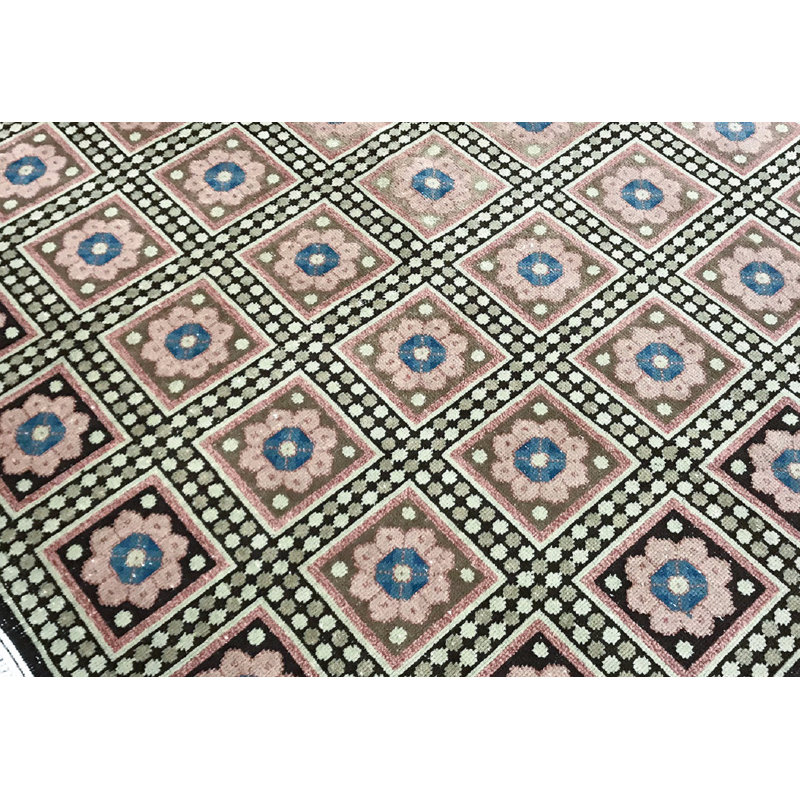 Tapis brun de haute qualité noué à la main