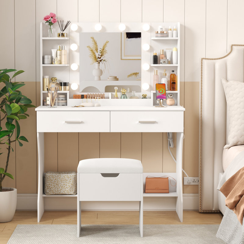 Coiffeuse avec miroir et lumières, couleur / luminosité réglable, 2 prises de courant / 2 ports USB, bureau de maquillage blanc avec tabouret de rangement, 8 tablettes ouvertes, 2 tiroirs, 2 supports à rouge à lèvres, tablette inférieure