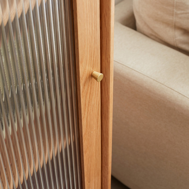 Armoire de rangement en chêne massif pour le salon - table de rangement d'armoire de coin autoportante avec porte en verre rétro, 2 tablettes, 1 tiroir et poignée en laiton pour le meuble télé d'entrée