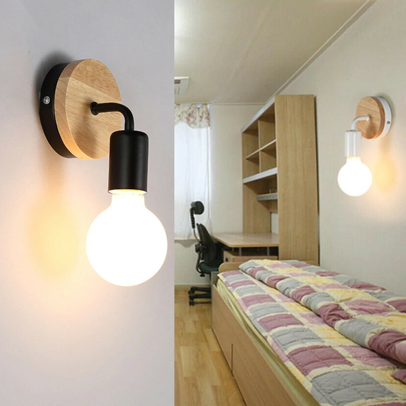 Armed Sconce, Black
