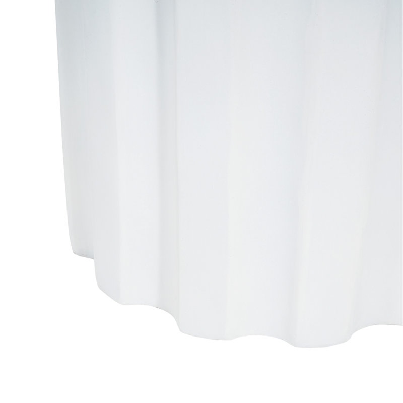 Table d'appoint d'extérieur en béton blanc