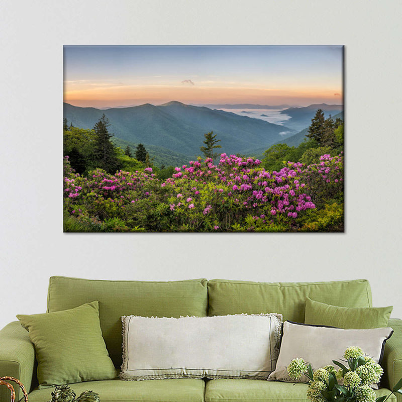 «Blue Ridge Mountains View», reproduction sur toile, H 26 po x l 39 po x P 1,25 po