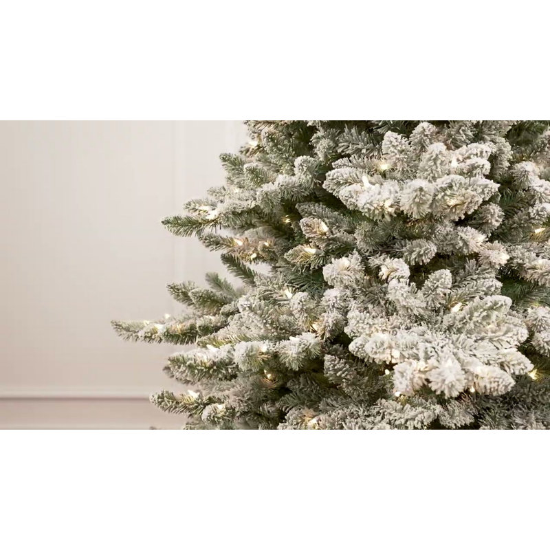 Lighted Spruce Christmas Tree, 7.5' H